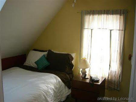 The Sunny Grange Bed & Breakfast Campton Phòng bức ảnh